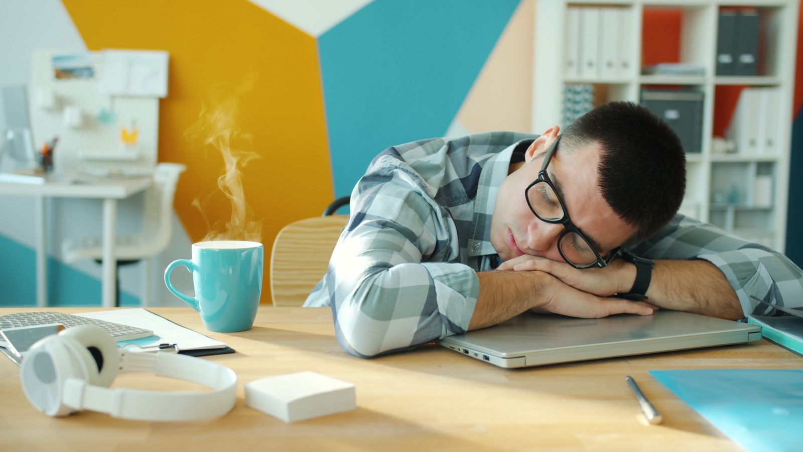 Coup de barre de 14 h : comment l'éviter naturellement