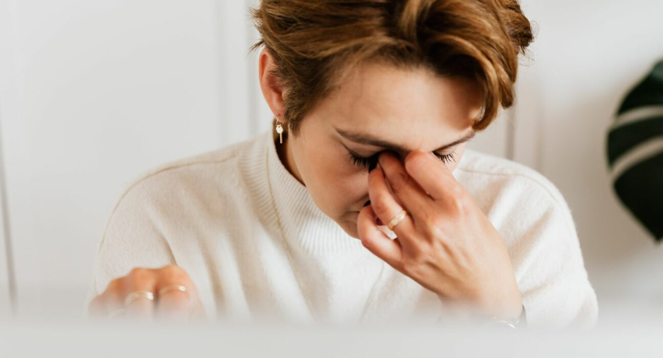 Démangeaisons et stress : quand l'anxiété se lit sur la peau