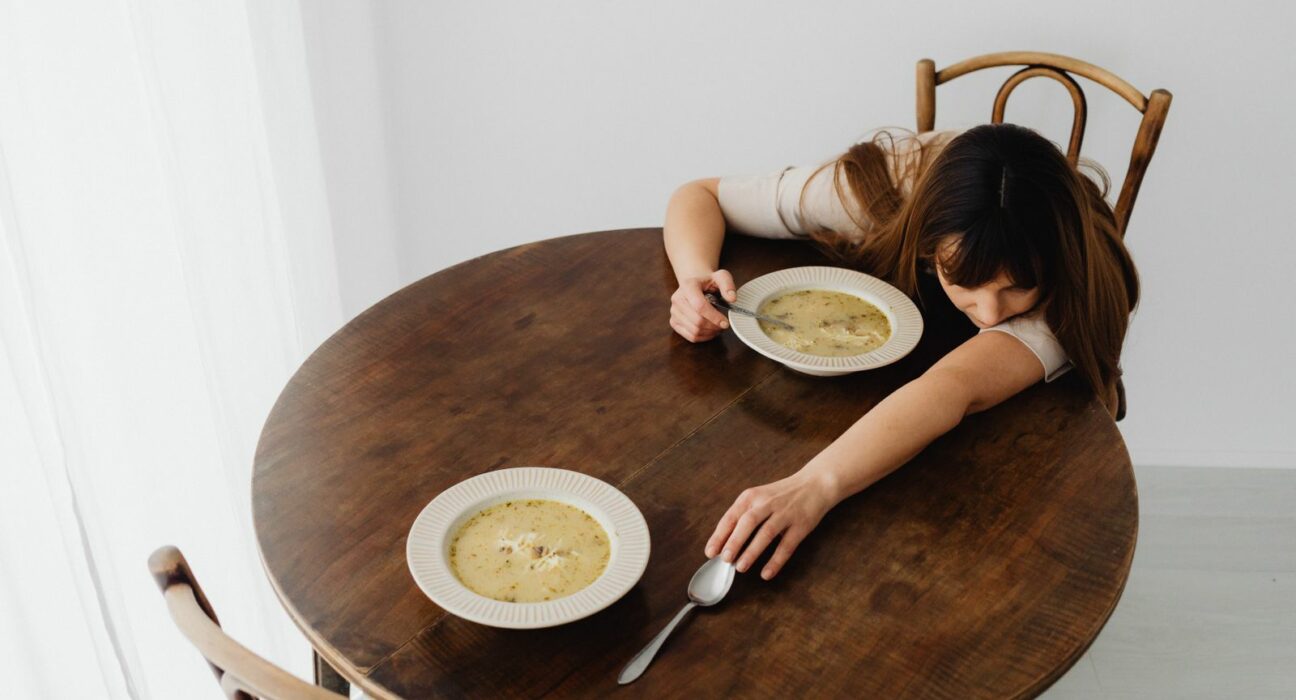 Hypoglycémie réactionnelle : quand la glycémie chute après le repas