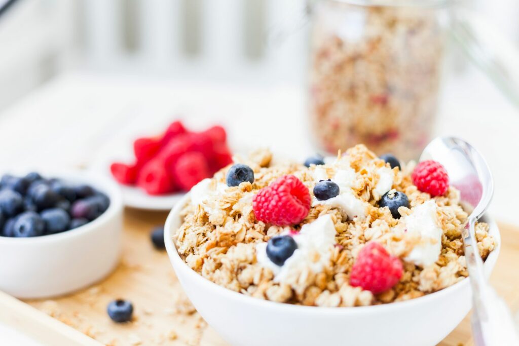 Ce qui fait un petit-déjeuner énergisant