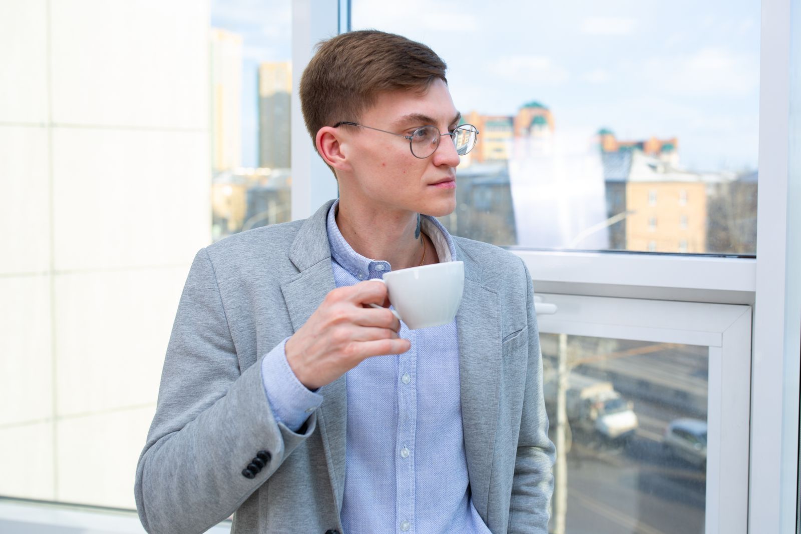Stress au travail : 7 micro-pauses pour relâcher la pression